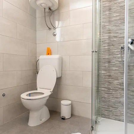 Tomi Apartmán