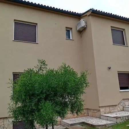 Appartement Tomi Pula